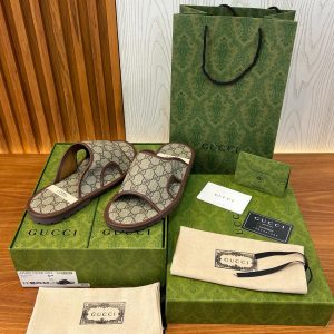 Gucci GG Supreme Sandals