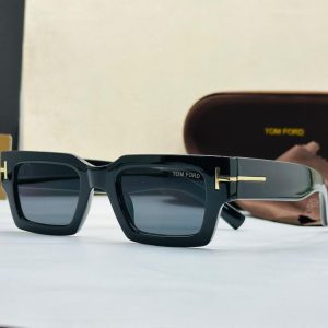 Tom Ford Square Frame Acetate Sunglass – TF SQUARE 847